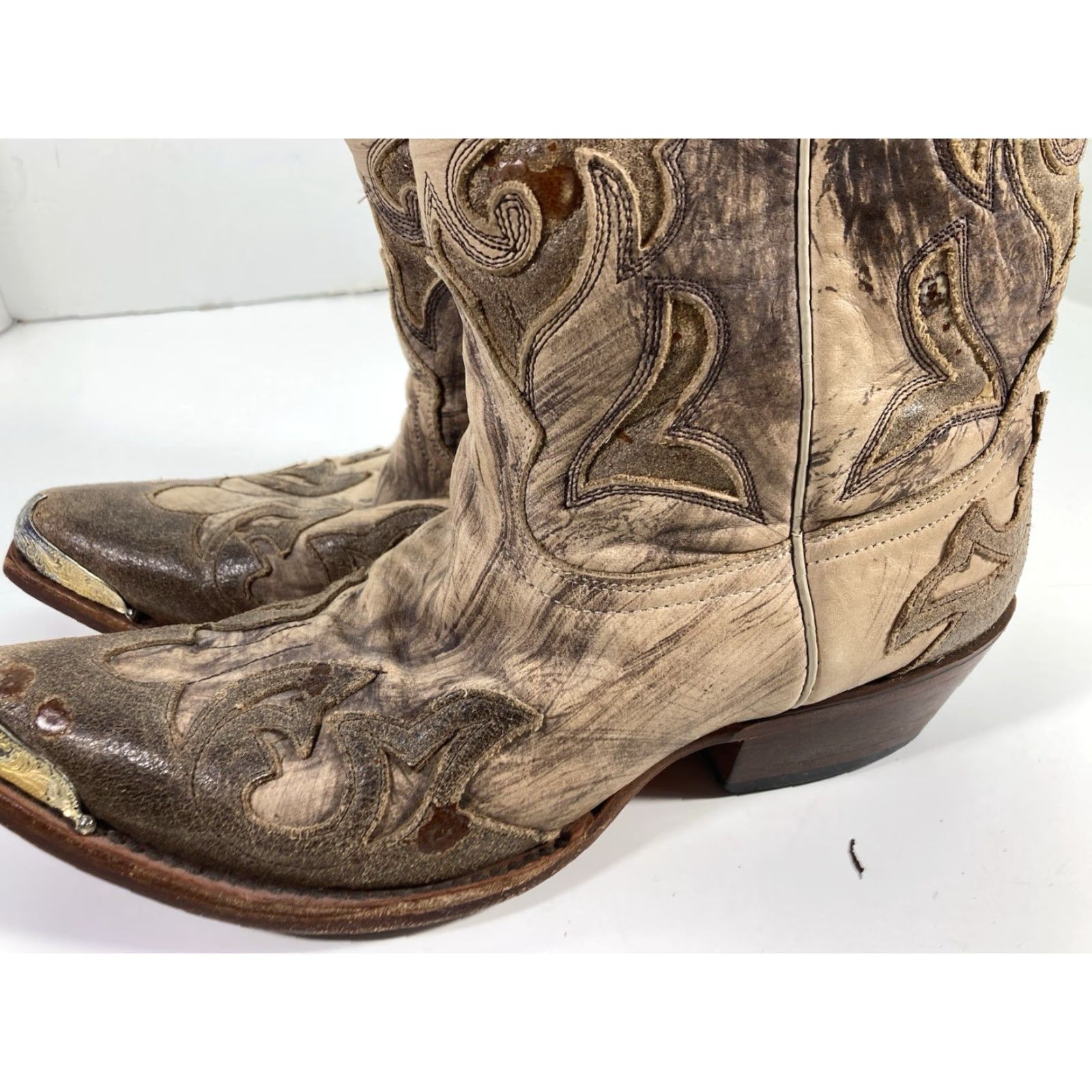 Vintage Johnny Ringo Boots Western Distressed Leather Women Size 7.5 B Beige Metal Tips Size US 8 / IT 38 - 6 Thumbnail