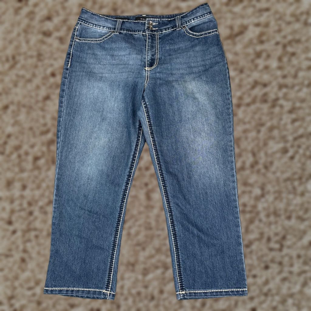 Nine West Nine West Jeans Women 14 Blue Denim Capri Crop Embroidered 32x25 High Rise Casual Date Night Womens Jeans Size 36" / US 14 / IT 50 - 1 Thumbnail