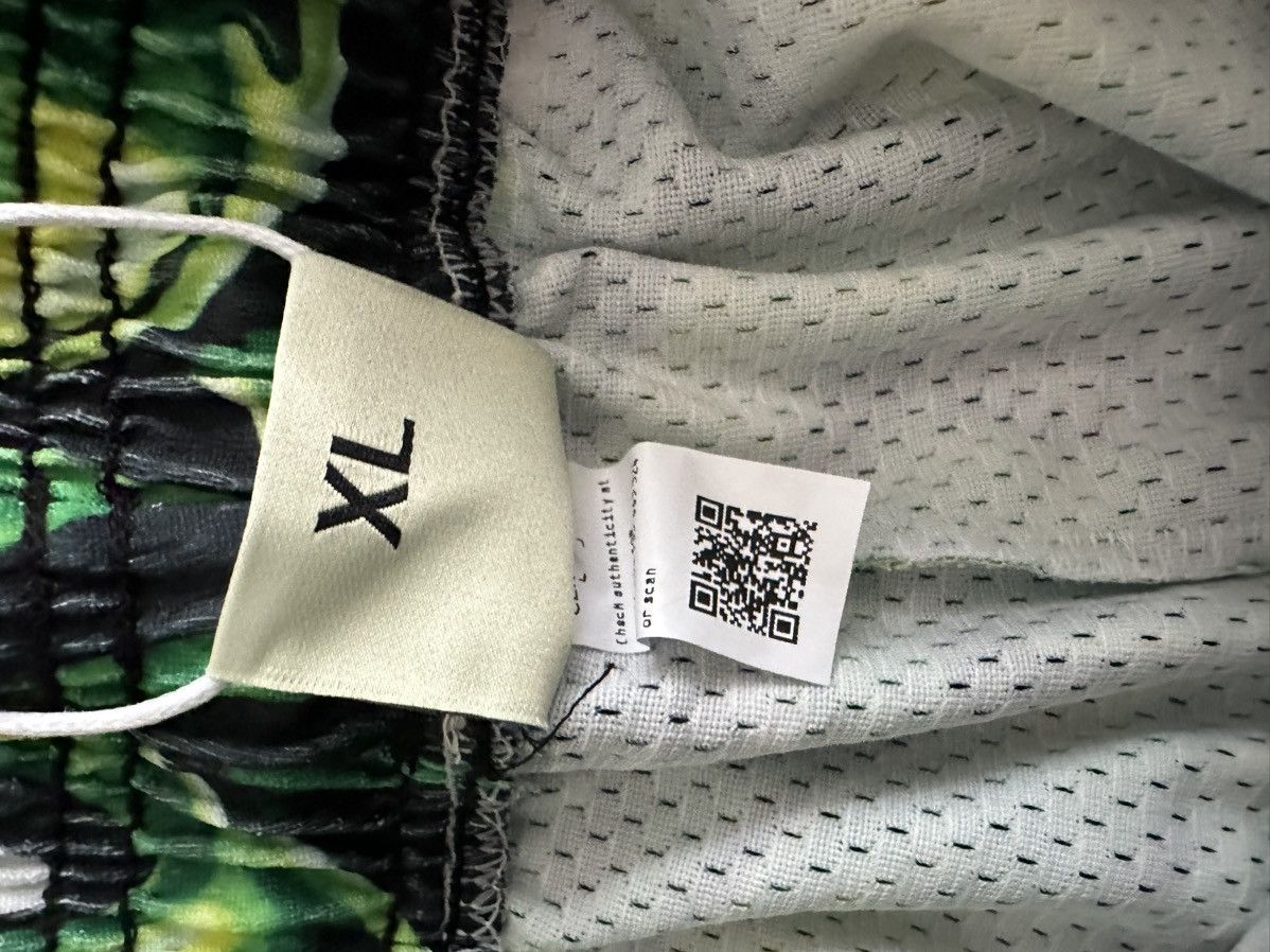 Bravest Studios Bravest Studios Skull Pile Black Green Mesh Shorts XL Size US 36 / EU 52 - 2 Thumbnail