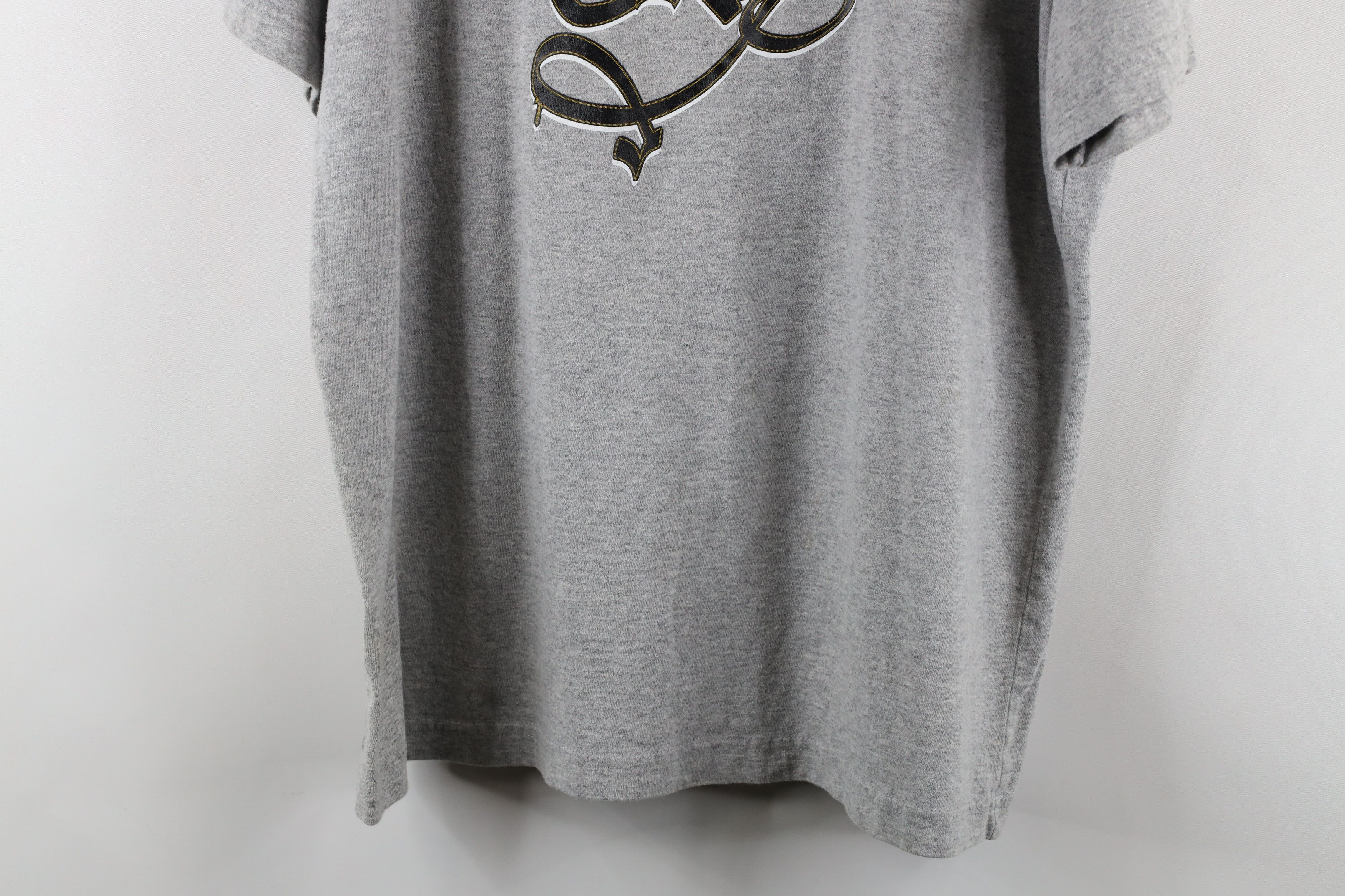 Vintage Vintage 90s AND1 Basketball Out Tribal Short Sleeve T-Shirt Size US S / EU 44-46 / 1 - 3 Thumbnail