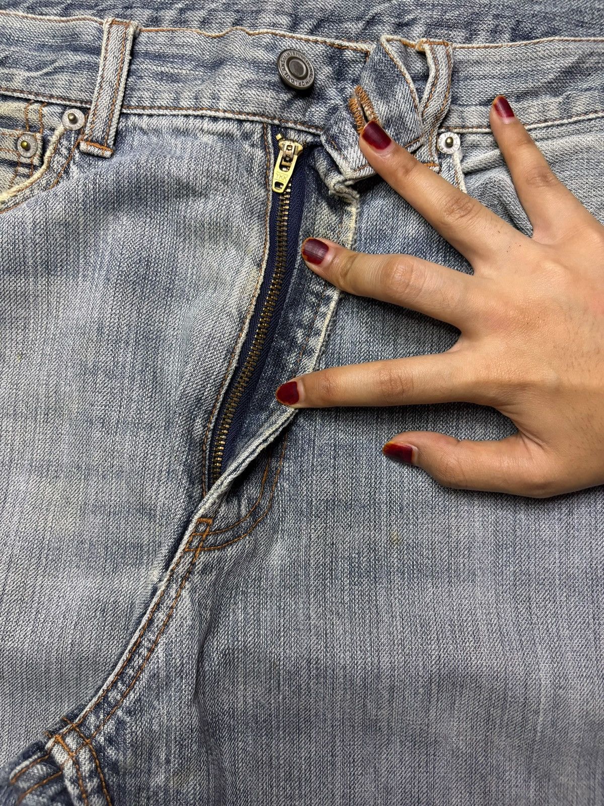 Japanese Brand Vintage Japanese Brand Mud Wash Distress Loose Baggy Jeans Size US 32 / EU 48 - 3 Thumbnail