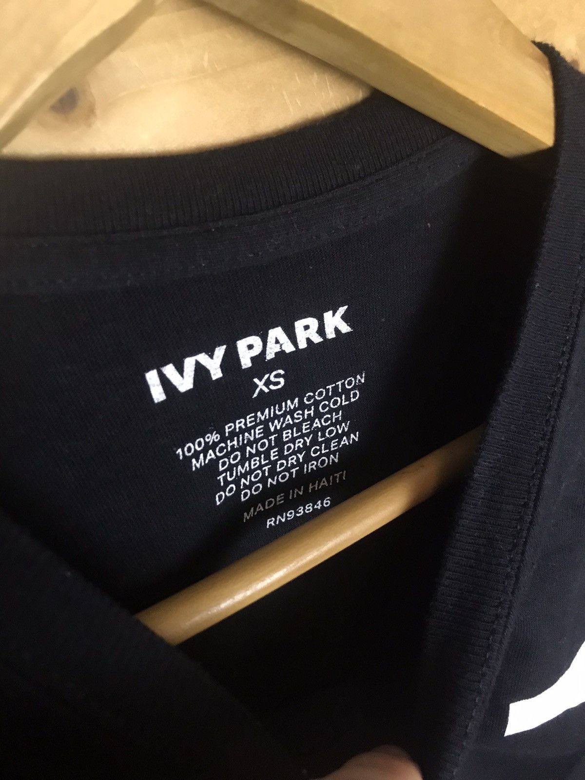 Rap Tees Ivy Park X OTR II t-shirt Size US XS / EU 42 / 0 - 8 Thumbnail