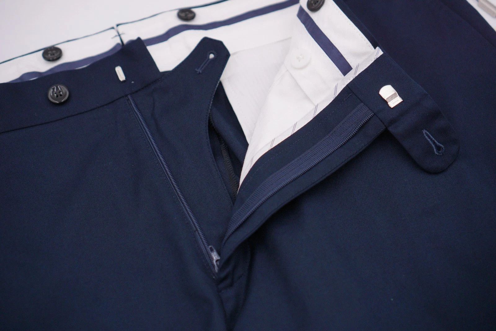 Suitsupply Men Suitsupply Trousers Navy Brescia Stretch Cotton UK/US46 Size 46R - 4 Thumbnail