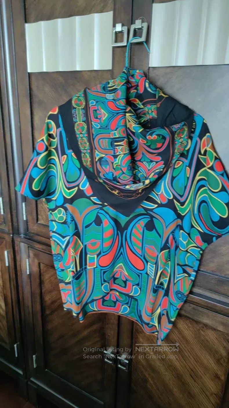 Hermes Hermes Classic Silk Top Size XS / US 0-2 / IT 36-38 - 1 Thumbnail