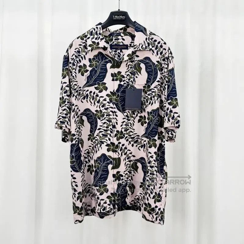 Louis Vuitton Louis Vuitton Summer Multicolor Silk Shirt . Size US M / EU 48-50 / 2 - 1 Thumbnail