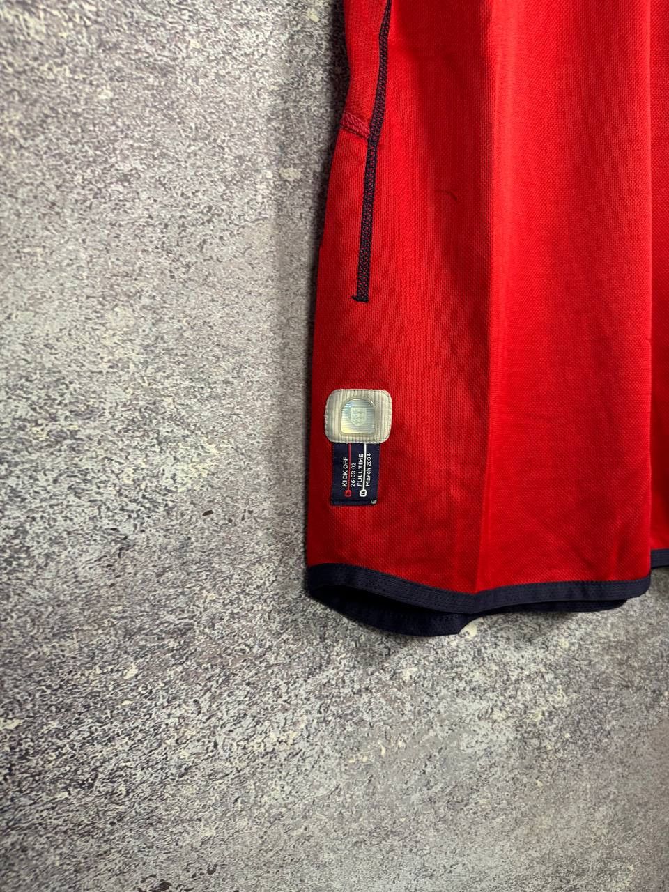Umbro England National Team 2002 Umbro Soccer Jersey Size US M / EU 48-50 / 2 - 9 Thumbnail