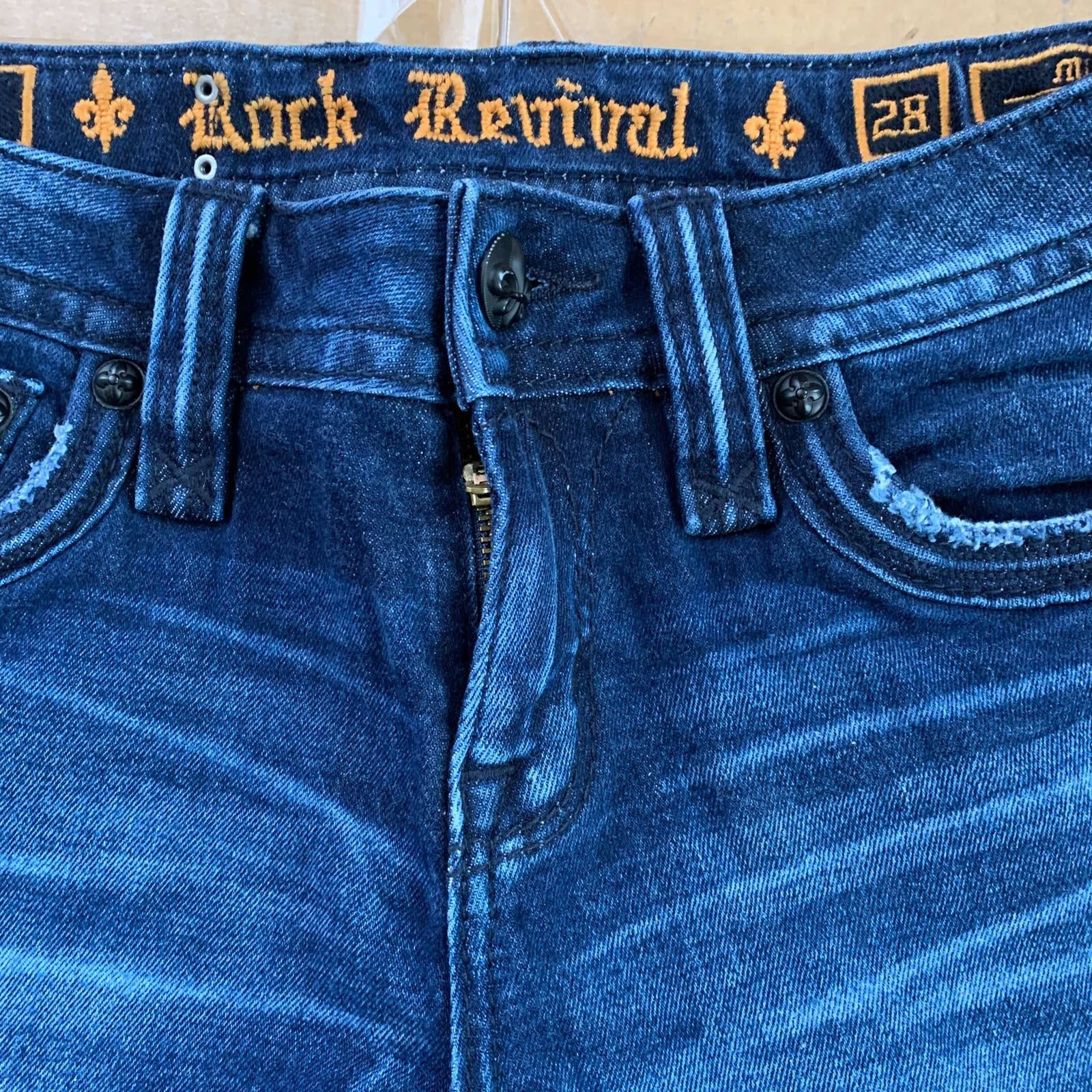 Rock Revival Rock Revival Luz Mid-Rise Flair Cropped Raw Hem Jeans 28 Size 28" / US 6 / IT 42 - 5 Thumbnail