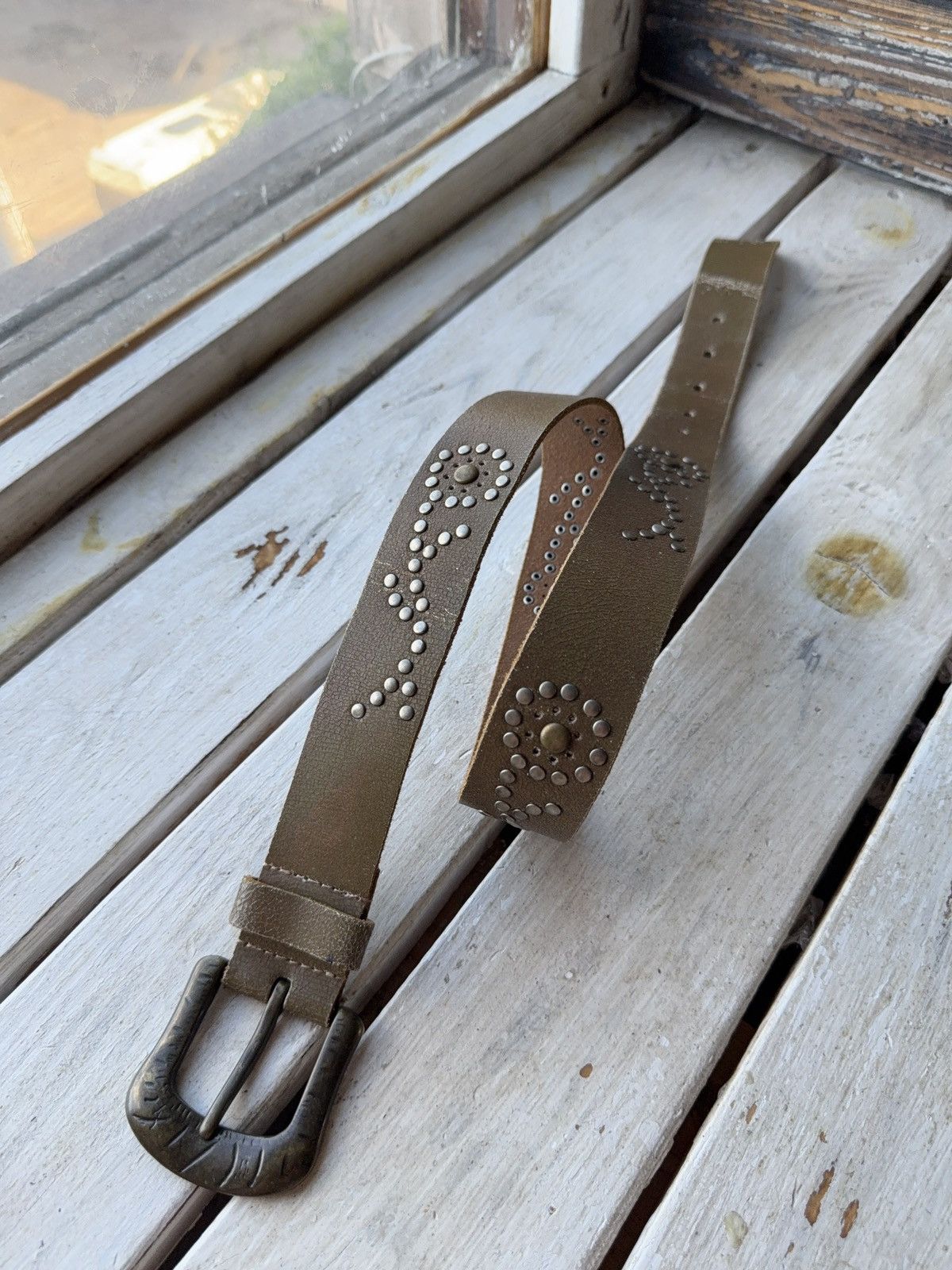 Japanese Brand Vintage Japanese Leather Punk Emo Rock Goth Y2K Drill belt Size ONE SIZE - 1 Thumbnail