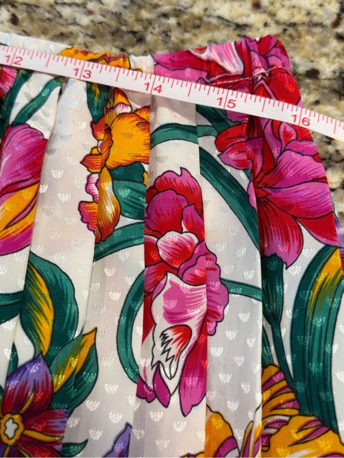 Other Vintage pleated floral skirt dainty white hearts SZ M/L Size 30" / US 8 / IT 44 - 5 Thumbnail