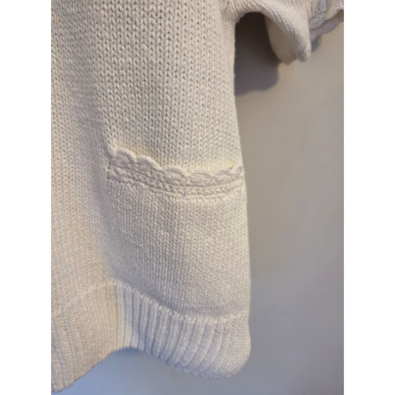 Vintage VINTAGE Herman Geist White Floral Hand Embroidered Pullover Sweater M 1990s Linen Womens (or Mens) Size M / US 6-8 / IT 42-44 - 4 Thumbnail