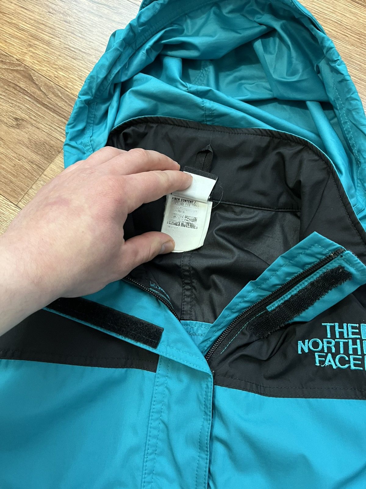 The North Face Vintage The North Face HyVent Anorak Rain Jacket Size US M / EU 48-50 / 2 - 7 Thumbnail