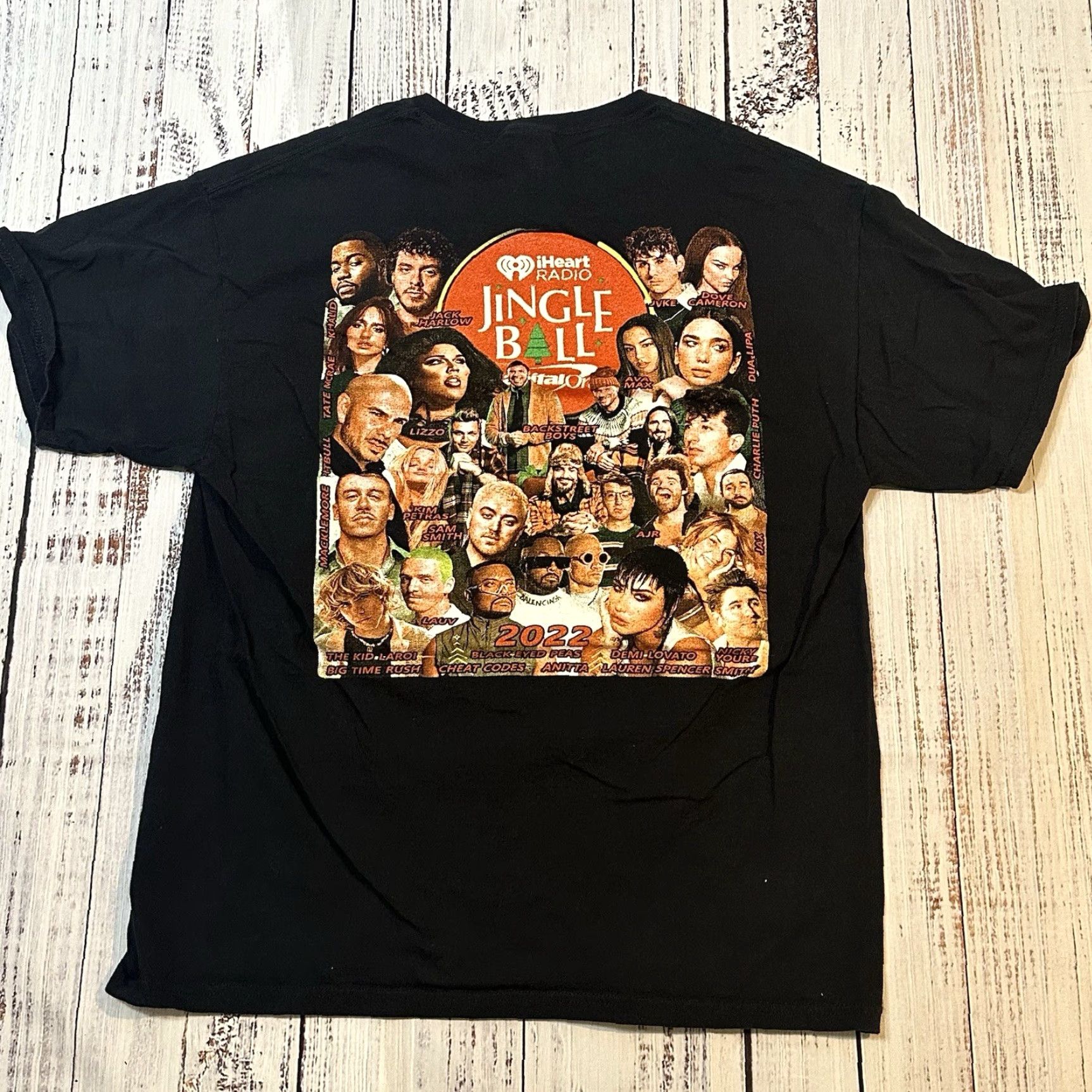 Fruit Of The Loom Lizzo Khalid Pitbull Backstreet Boys Demi Lovato Jingle Ball Concert Tee Mens L Multicolor T-Shirt Christmas Music USA 2022 Event Ball Size US L / EU 52-54 / 3 - 5 Thumbnail