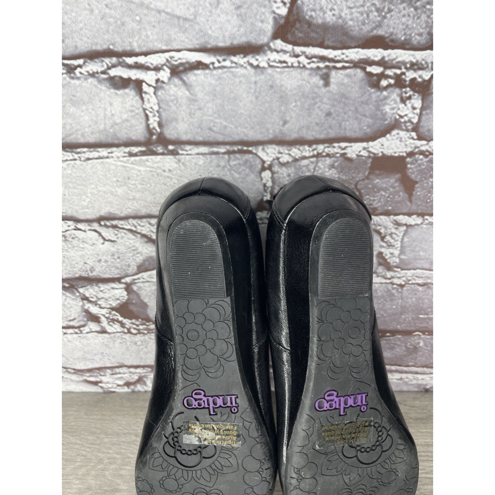 Clarks INDIGO BY CLARKS Black Lea Bishop Studded Slip On Strap Wedg Size US 8 / IT 38 - 20 Thumbnail