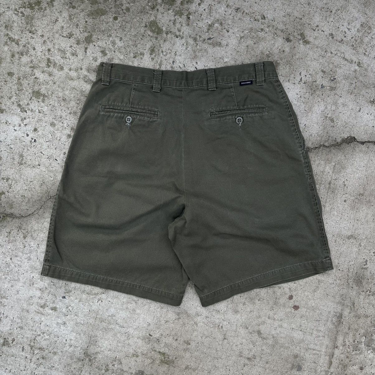 Dockers Vintage Dockers Khakis Baggy Shorts Y2K 00s USA Size 34 Size US 34 / EU 50 - 2 Thumbnail