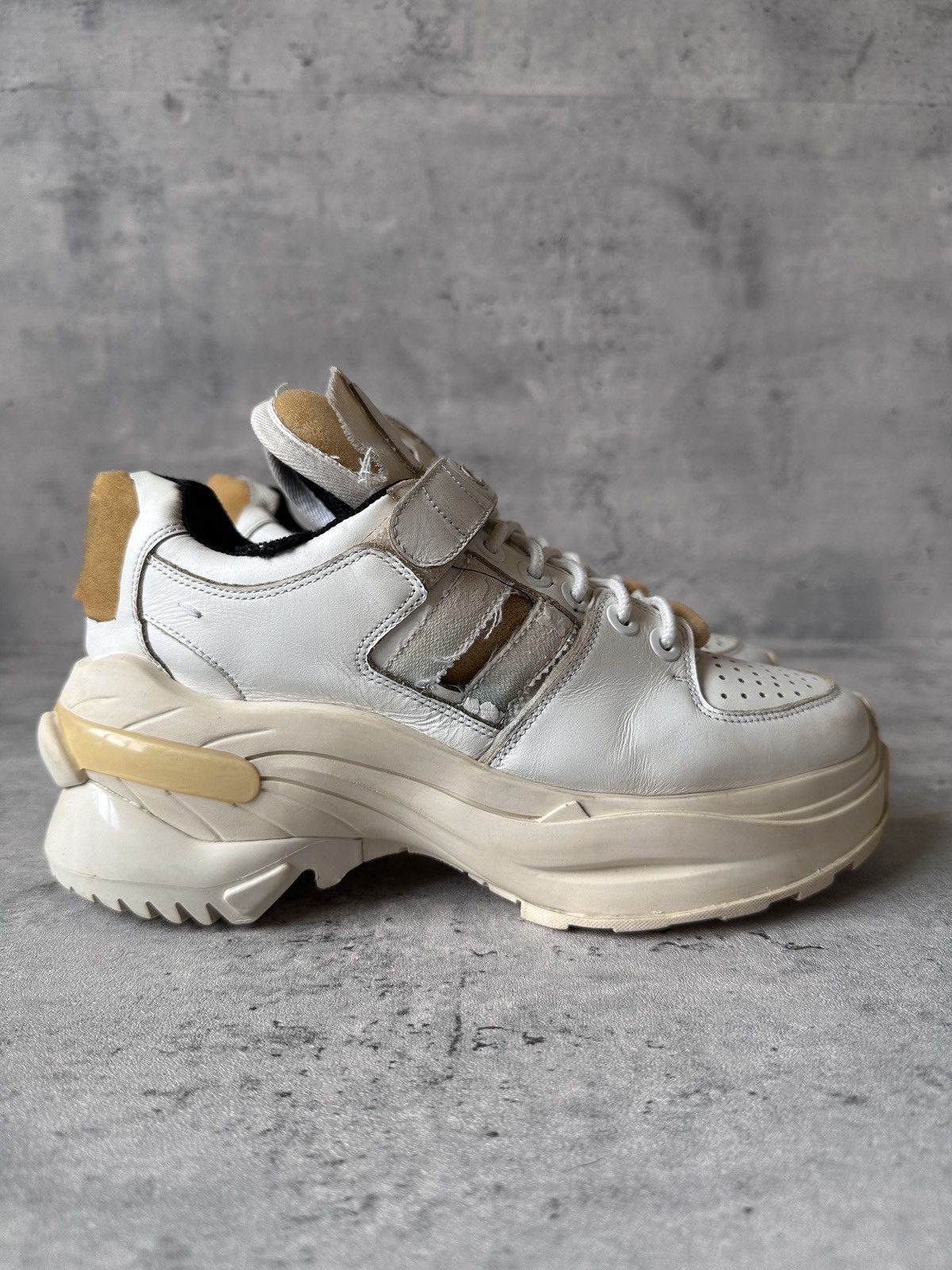 Maison Margiela FW18 RETRO FIT FUTURE LOW TOP Size US 7 / EU 40 - 2 Thumbnail