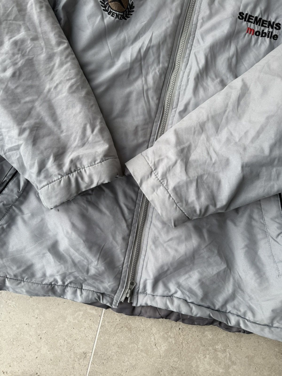 Formula 1 F1 Mercedes Benz Siemens Racing Jacket y2k Size US M / EU 48-50 / 2 - 4 Thumbnail