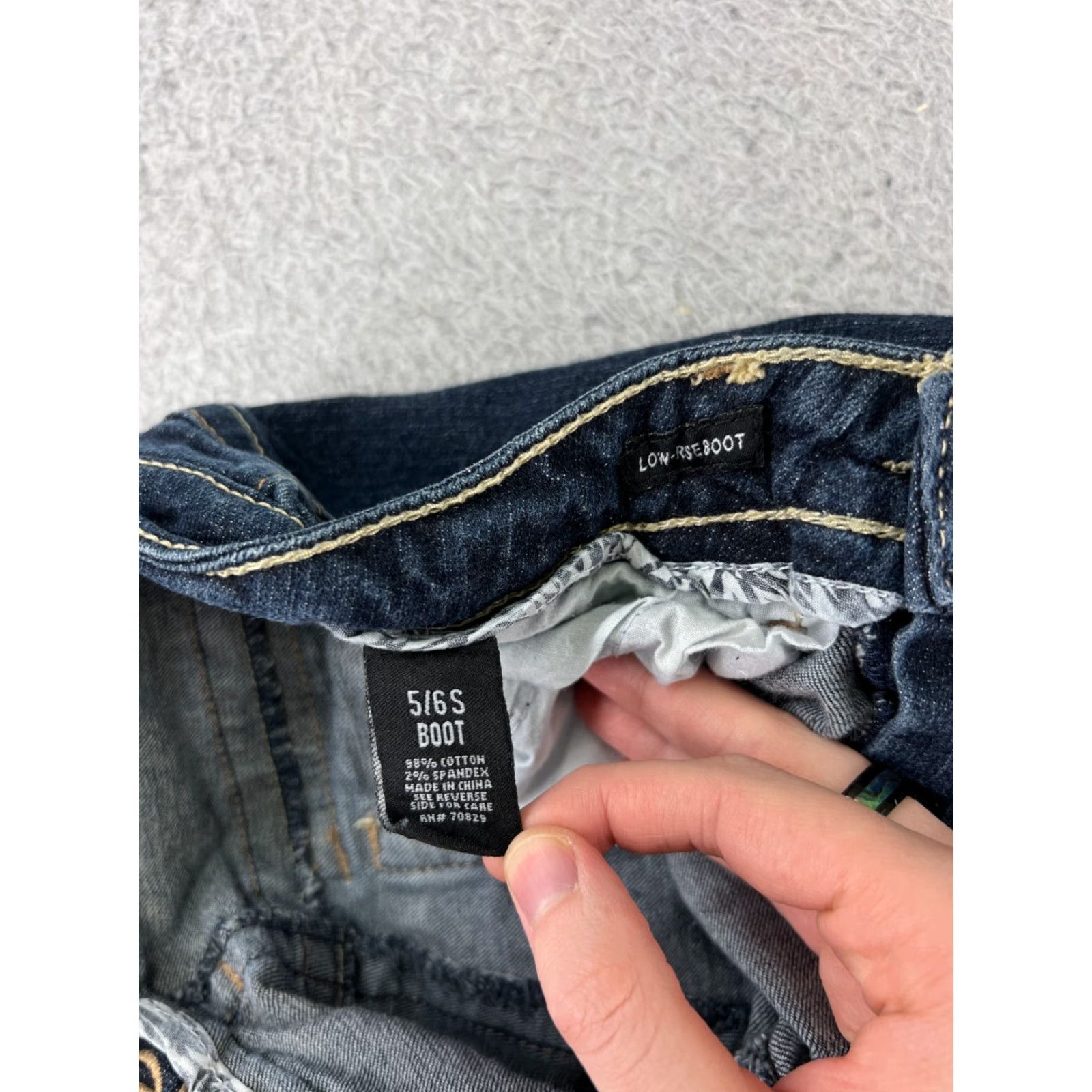 Vintage Rue Jeans Womens 5 Blue Denim Bootcut Embroidered Western Dark Wash- Streetwear Style Shirt? Size 27" / US 4 / IT 40 - 5 Thumbnail