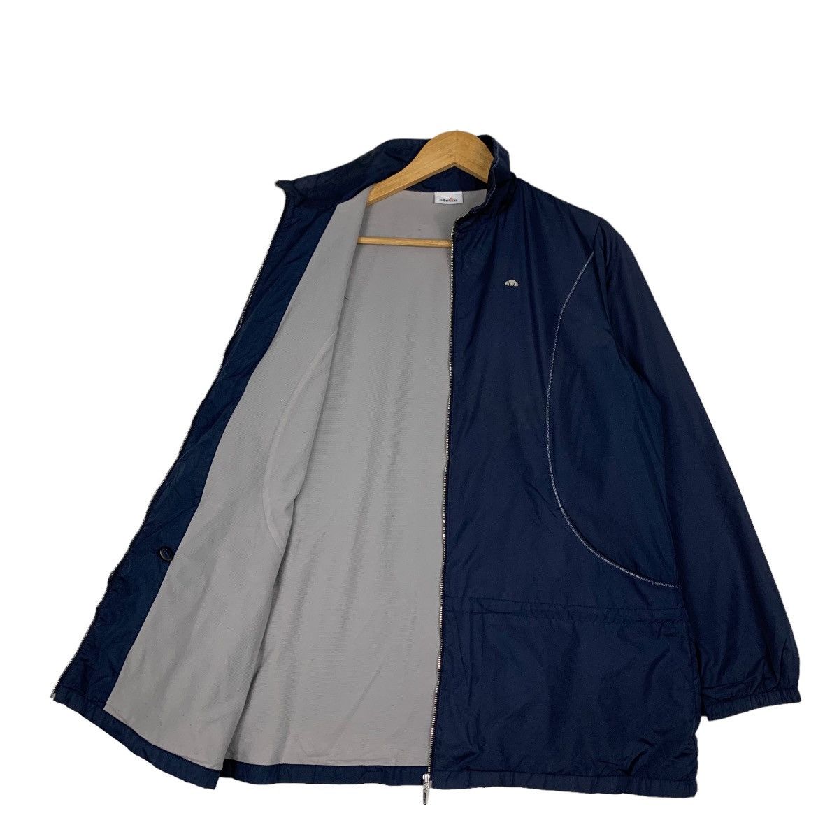 Ellesse ELLESSE Small Logo Light Jacket #0996-C44 Size US M / EU 48-50 / 2 - 9 Thumbnail
