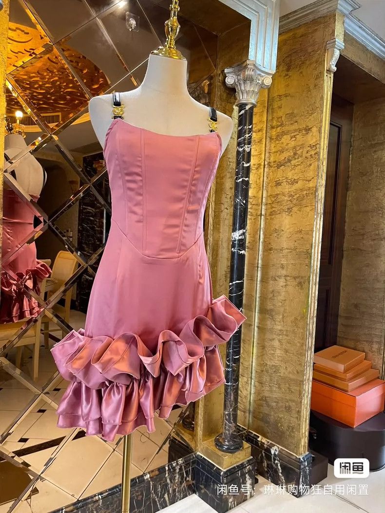 Versace Versace Barbie series dress Size M / US 6-8 / IT 42-44 - 2 Thumbnail