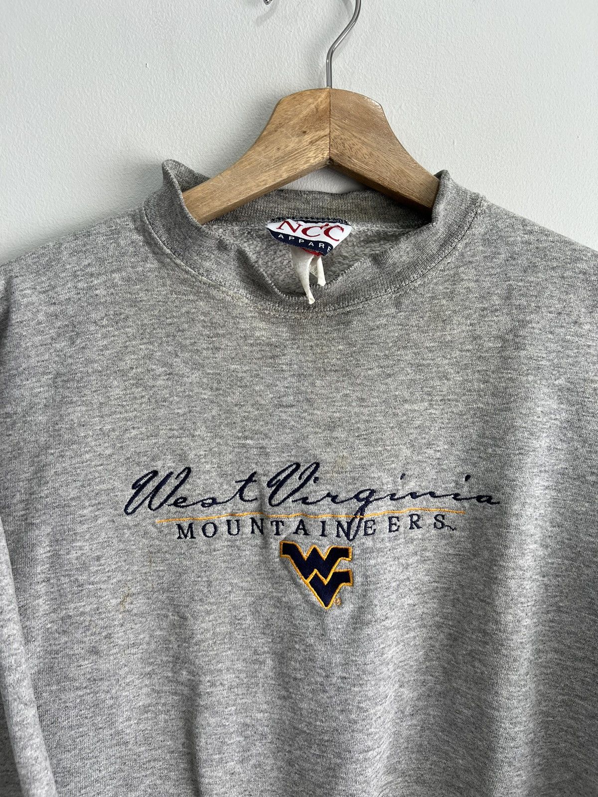 Vintage Vintage West Virginia Mountaineers Sweater Sweatshirt Size US S / EU 44-46 / 1 - 4 Thumbnail