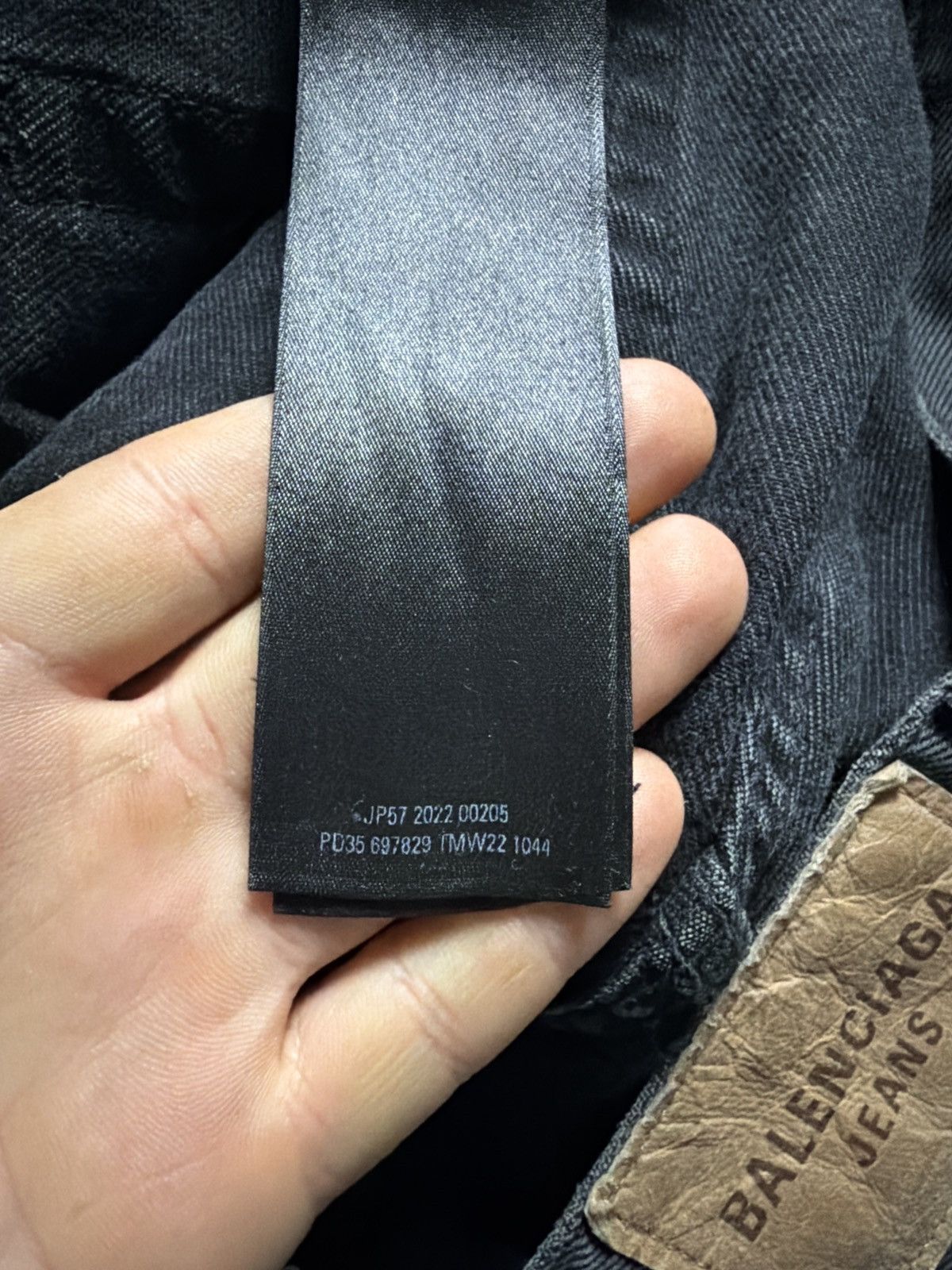 Balenciaga BALENCIAGA FALL22 LOST TAPE FLARED GREY JEANS SZ:XS Size US 30 / EU 46 - 19 Thumbnail