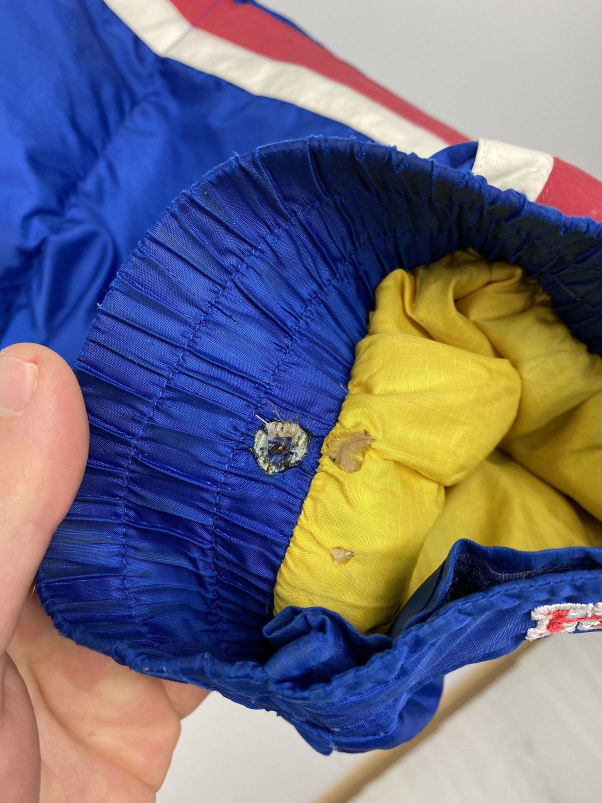 Tommy Hilfiger Vintage Tommy Hilfiger Boardsports Puffer Down Jacket Nike Size US L / EU 52-54 / 3 - 8 Thumbnail
