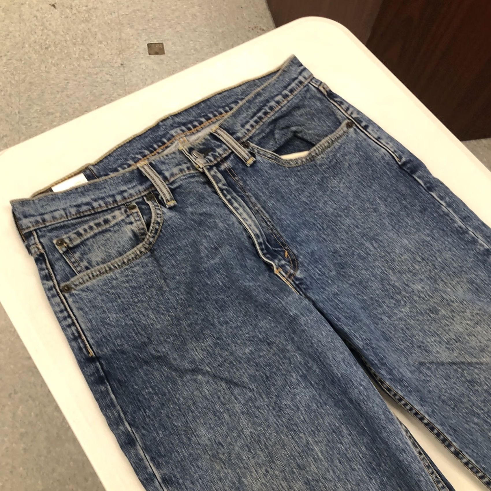 Levi's Levi's 514 Jeans Mens 34x29.5 Straight Regular Fit Medium Wash Blue Cotton Denim 5-Pocket Zip Closure Stretch Size US 34 / EU 50 - 7 Thumbnail