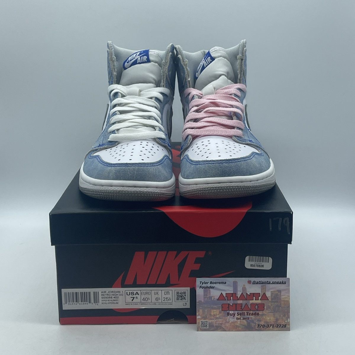 Jordan Brand Air Jordan 1 hyper royal Size US 7.5 / EU 40-41 - 2 Thumbnail