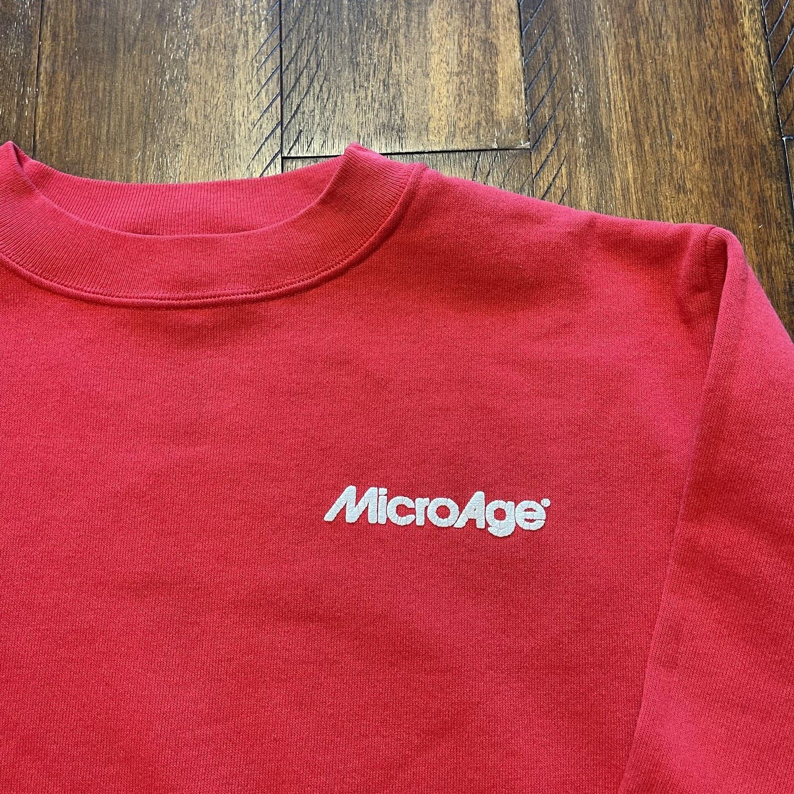 Vintage VINTAGE MicroAge Sweatshirt Mens Large Red Crewneck Pullover Size US L / EU 52-54 / 3 - 3 Thumbnail