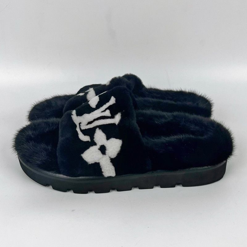 Louis Vuitton Louis Vuitton Black and White Pool Pillow Slippers Size US 8 / IT 38 - 1 Thumbnail