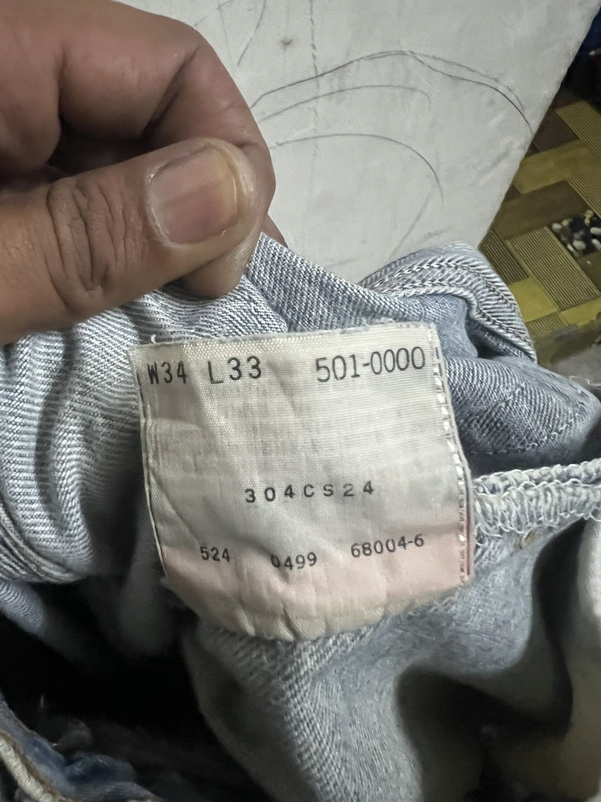 Japanese Brand THRASHED🔥VINTAGE LEVIS 501 KURT COBAIN DISTRESSED DENIM PANT Size US 35 - 13 Thumbnail