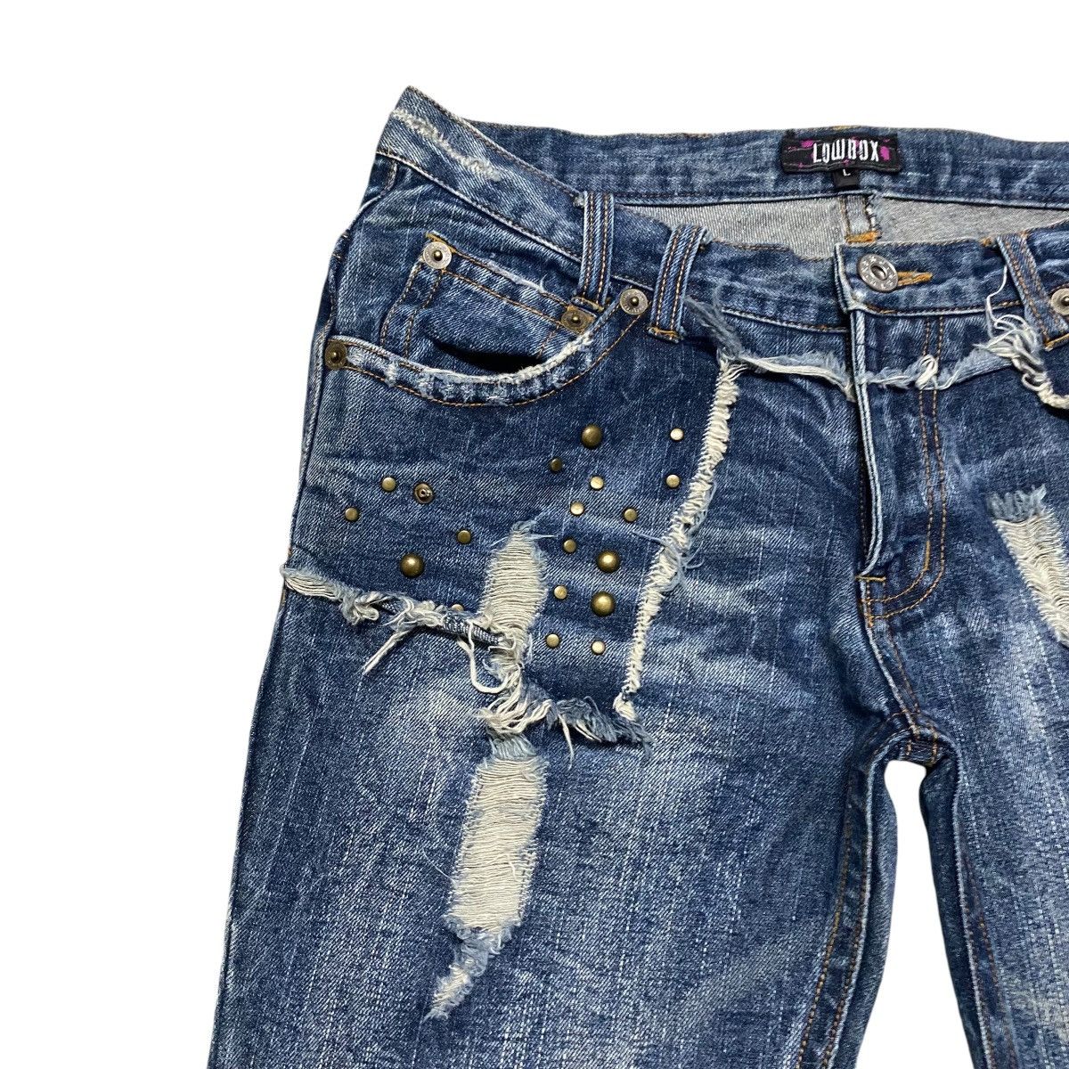 LOWBOX LOWBOX Denim Low Rise Flare Jeans Studded Size US 31 - 5 Thumbnail