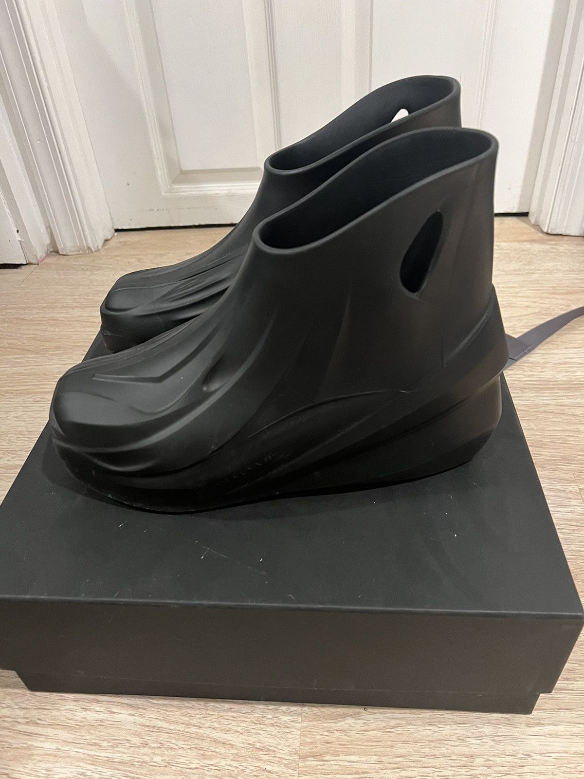 1017 ALYX 9SM Alyx Mono Boots | Grailed