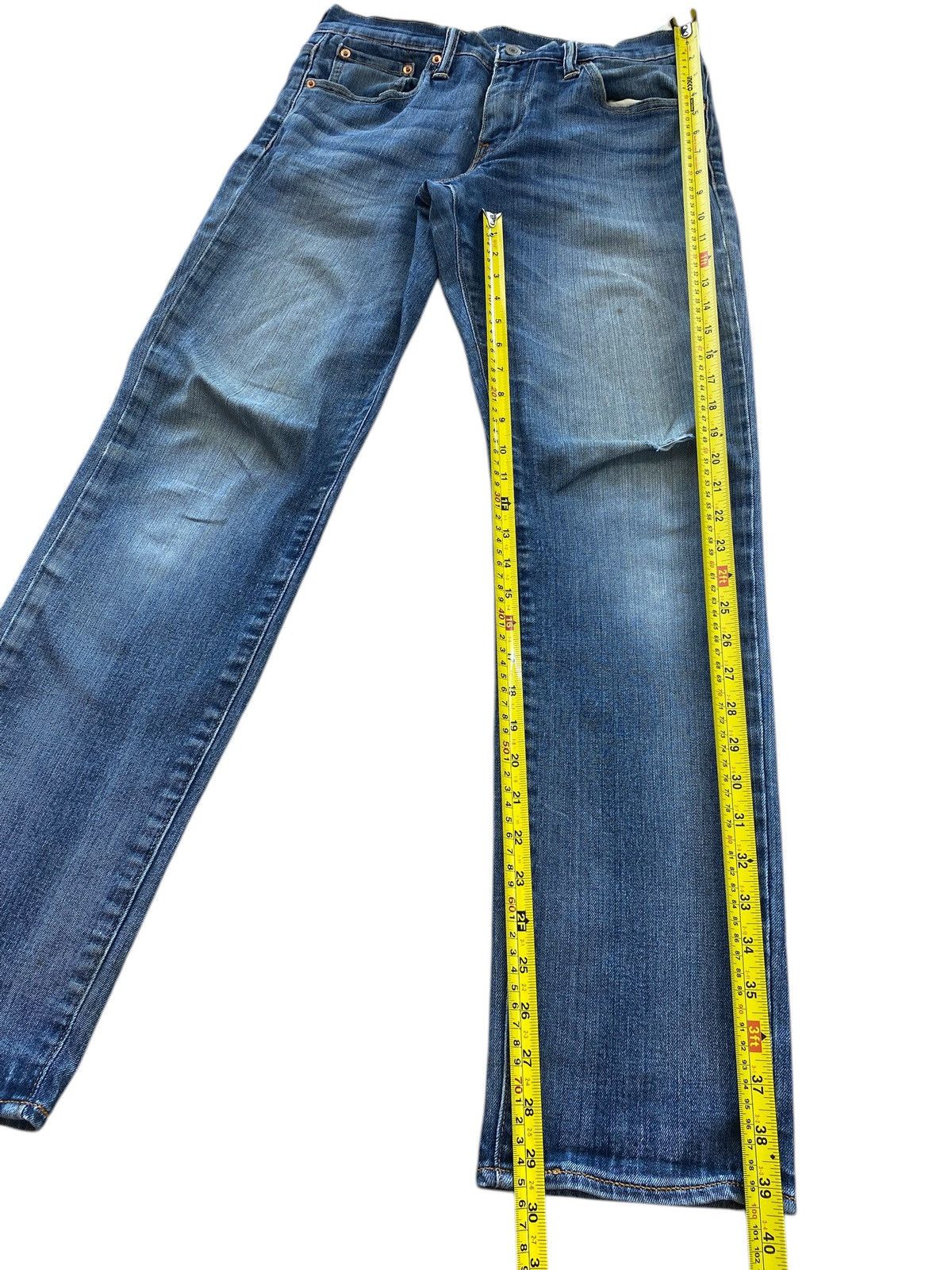 Levi's Levi’s Feded Wash Whiskered Style Straight Leg Jeans Size US 30 / EU 46 - 8 Thumbnail