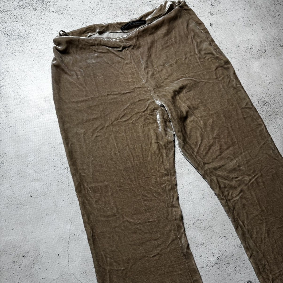 Roberto Cavalli vintage flared distressed class roberto cavalli velour pants Size 30" / US 8 / IT 44 - 2 Thumbnail
