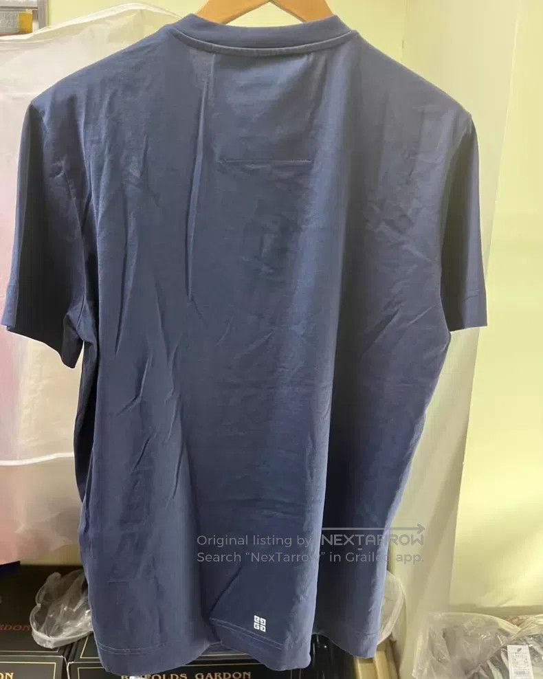 Givenchy Givenchy Straight Cut Short Sleeve T-shirt Size US L / EU 52-54 / 3 - 3 Thumbnail