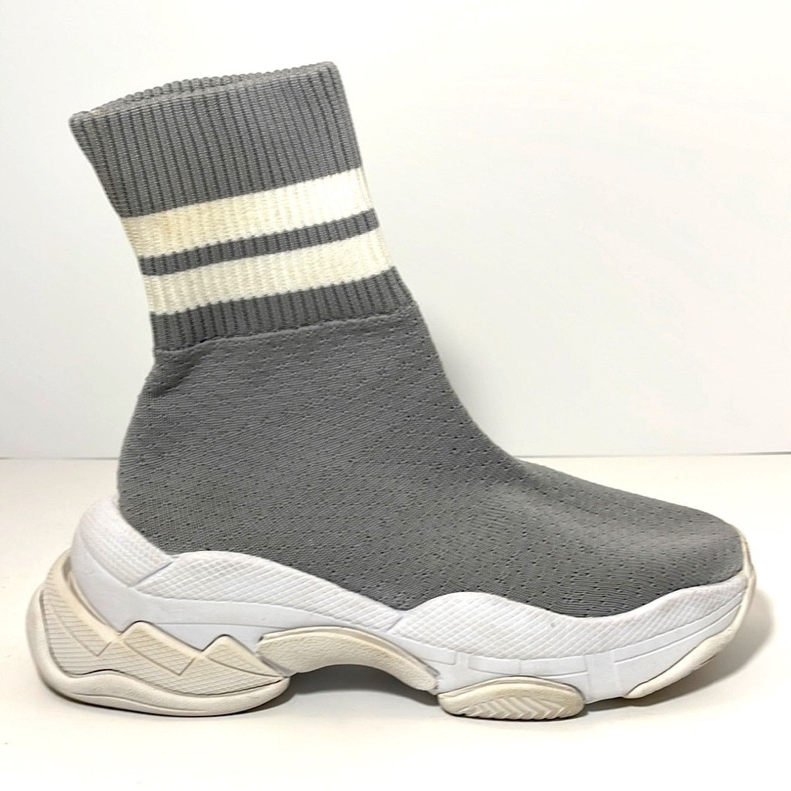 Jeffrey Campbell Jeffrey Campbell Tekno High Top Knit Sneaker Sz. 7 Worn Once Size US 7 / IT 37 - 1 Thumbnail