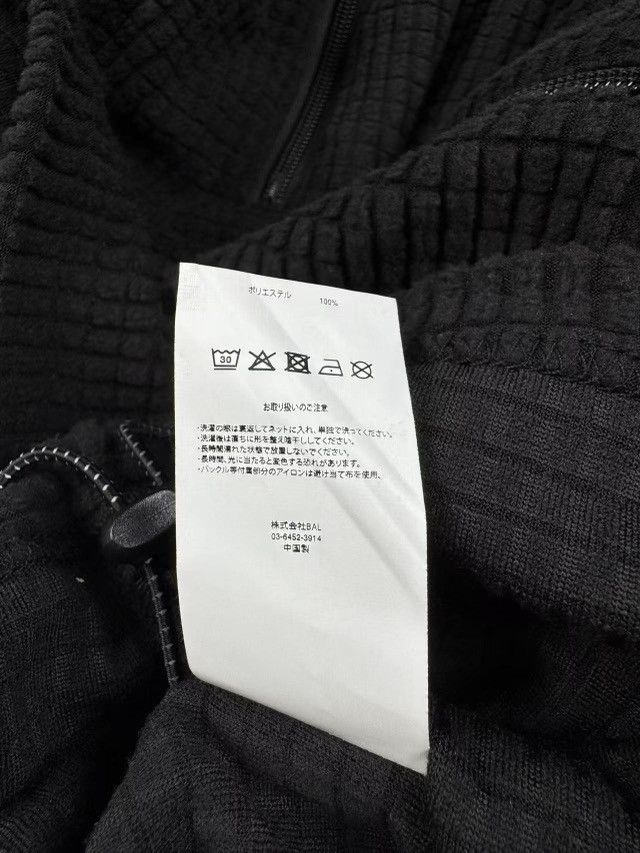 Japanese Brand DETACHABLE SLEEVE GRID FLEECE PULL OVER | baloriginal. Size US S / EU 44-46 / 1 - 13 Thumbnail