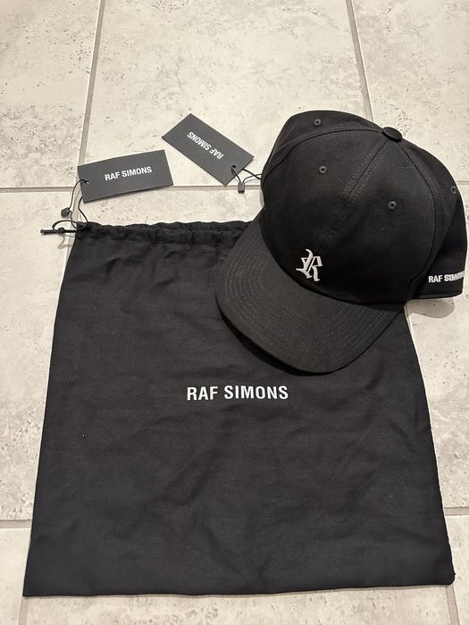 Raf Simons Raf Simons Strapback Cap Wit R Embroidery | Grailed