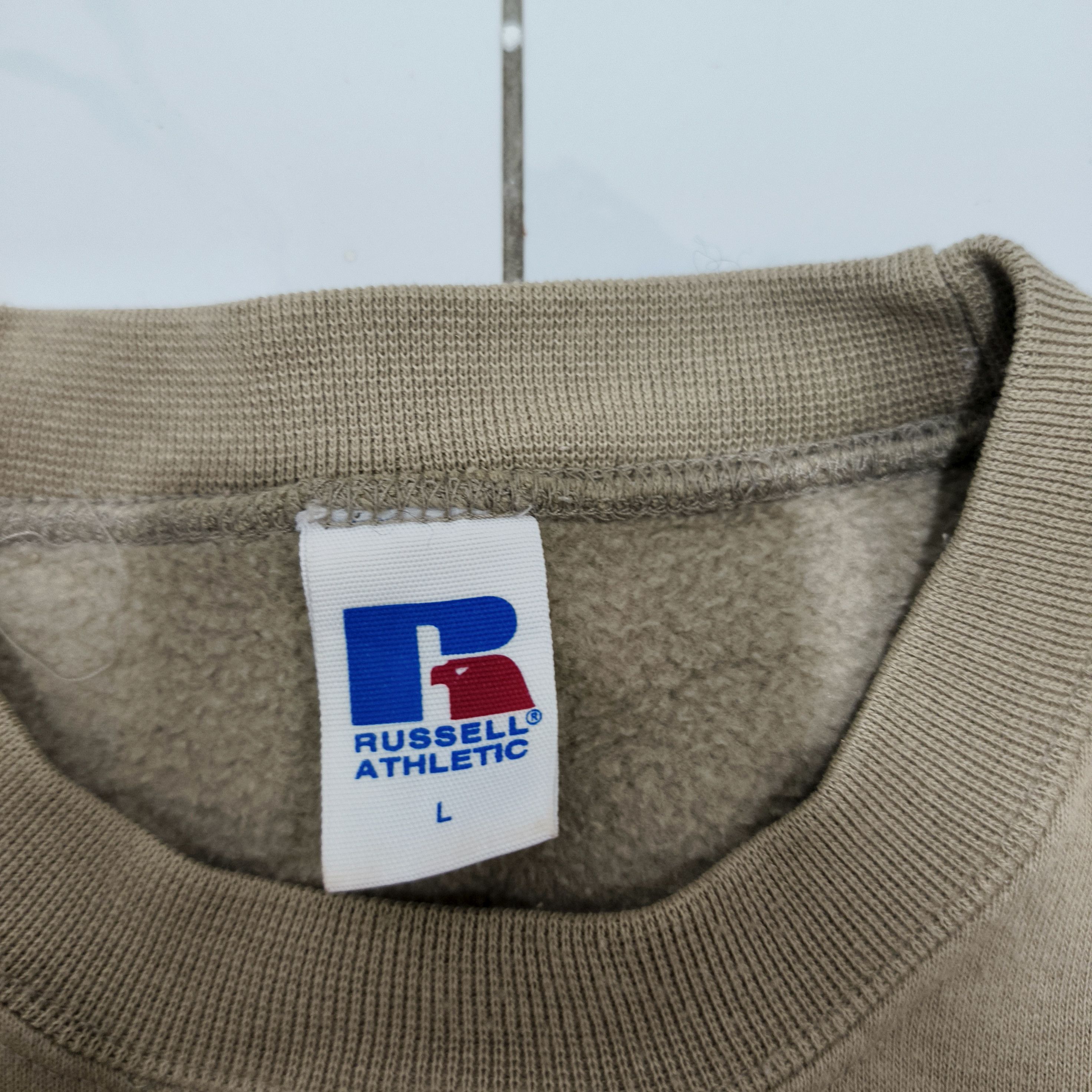 Russell Athletic Vintage Russell Athletic USA Made Crewneck Sweatshirt L Size US L / EU 52-54 / 3 - 3 Thumbnail