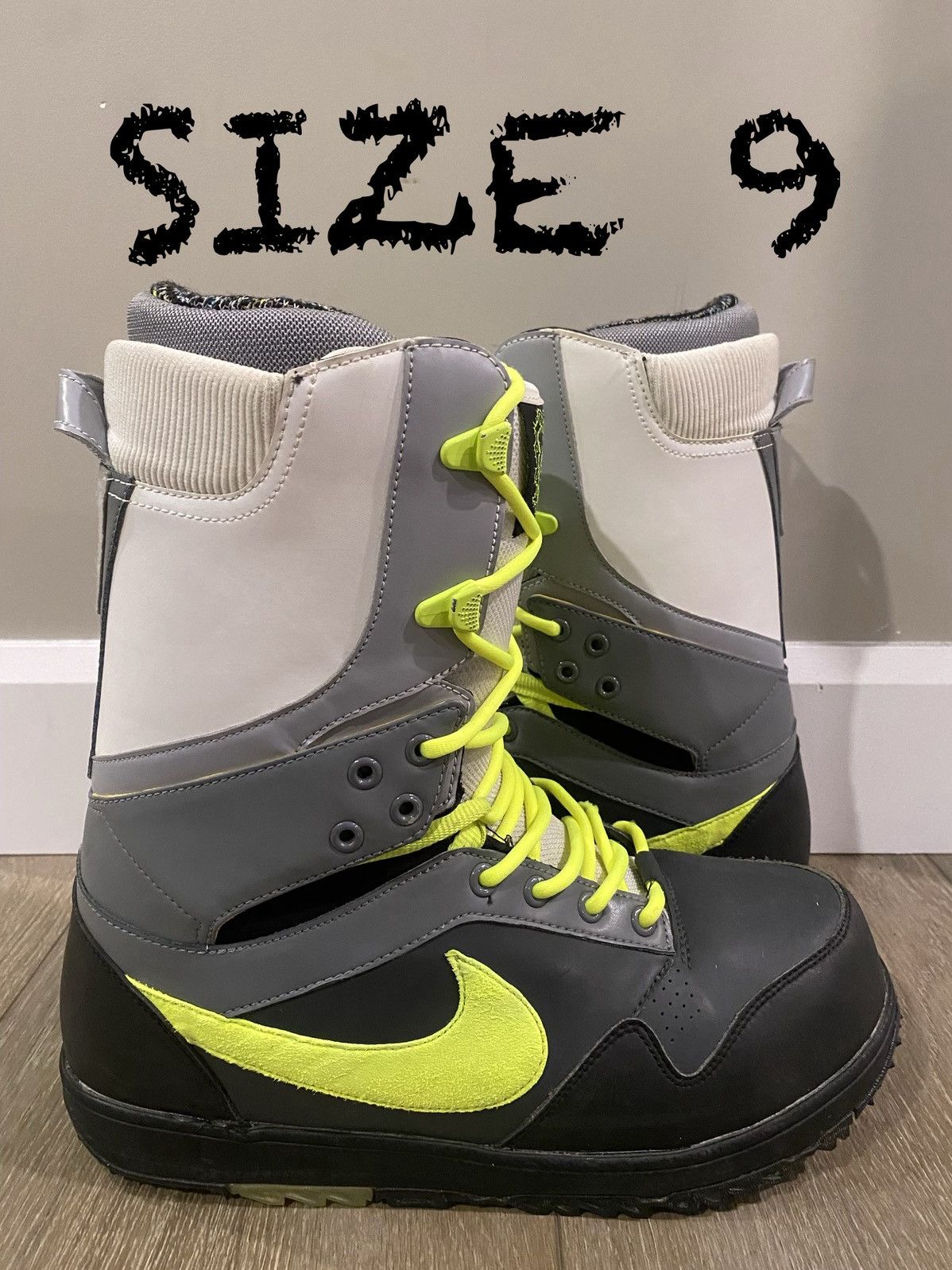 Nike Nike Zoom DK Danny Kass Snowboard Boots “Neon” White / Grey Size US 9 / EU 42 - 11 Thumbnail
