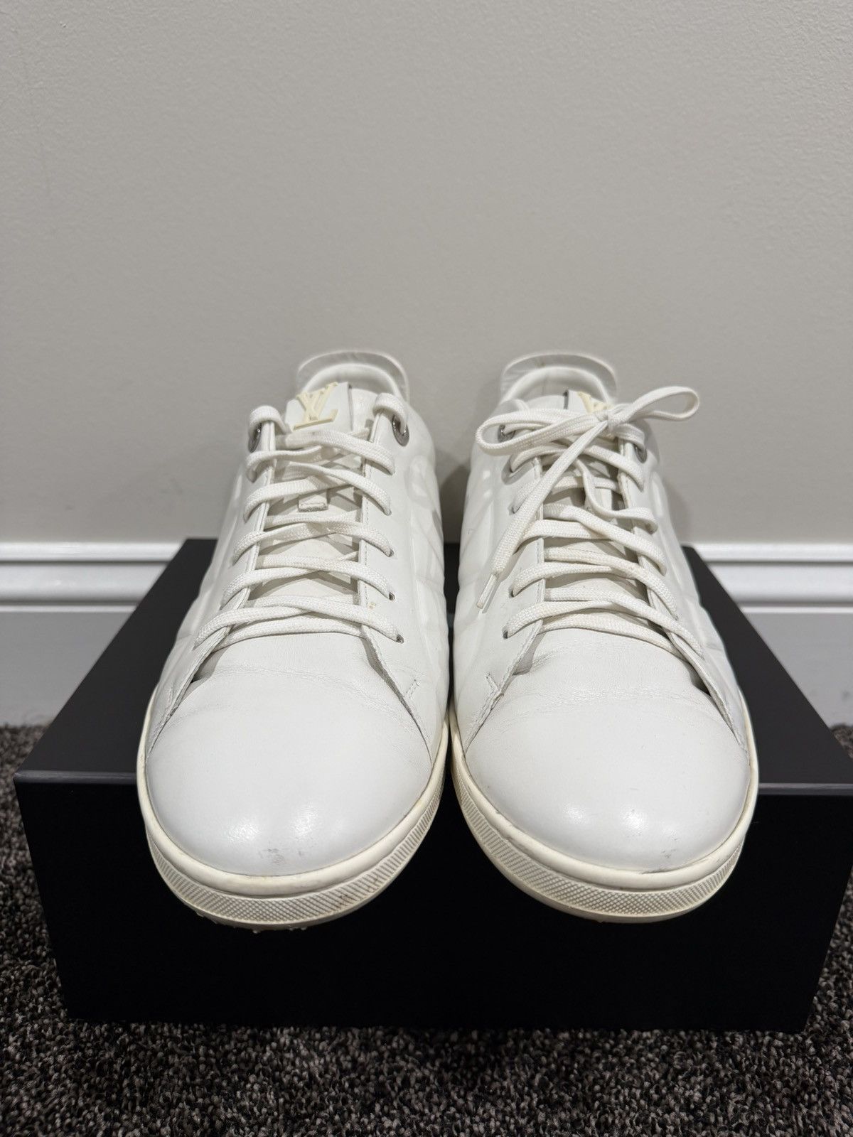 Louis Vuitton Louis Vuitton Fuselage LV Leather / Suede White Sneakers Size US 10 / EU 43 - 12 Thumbnail