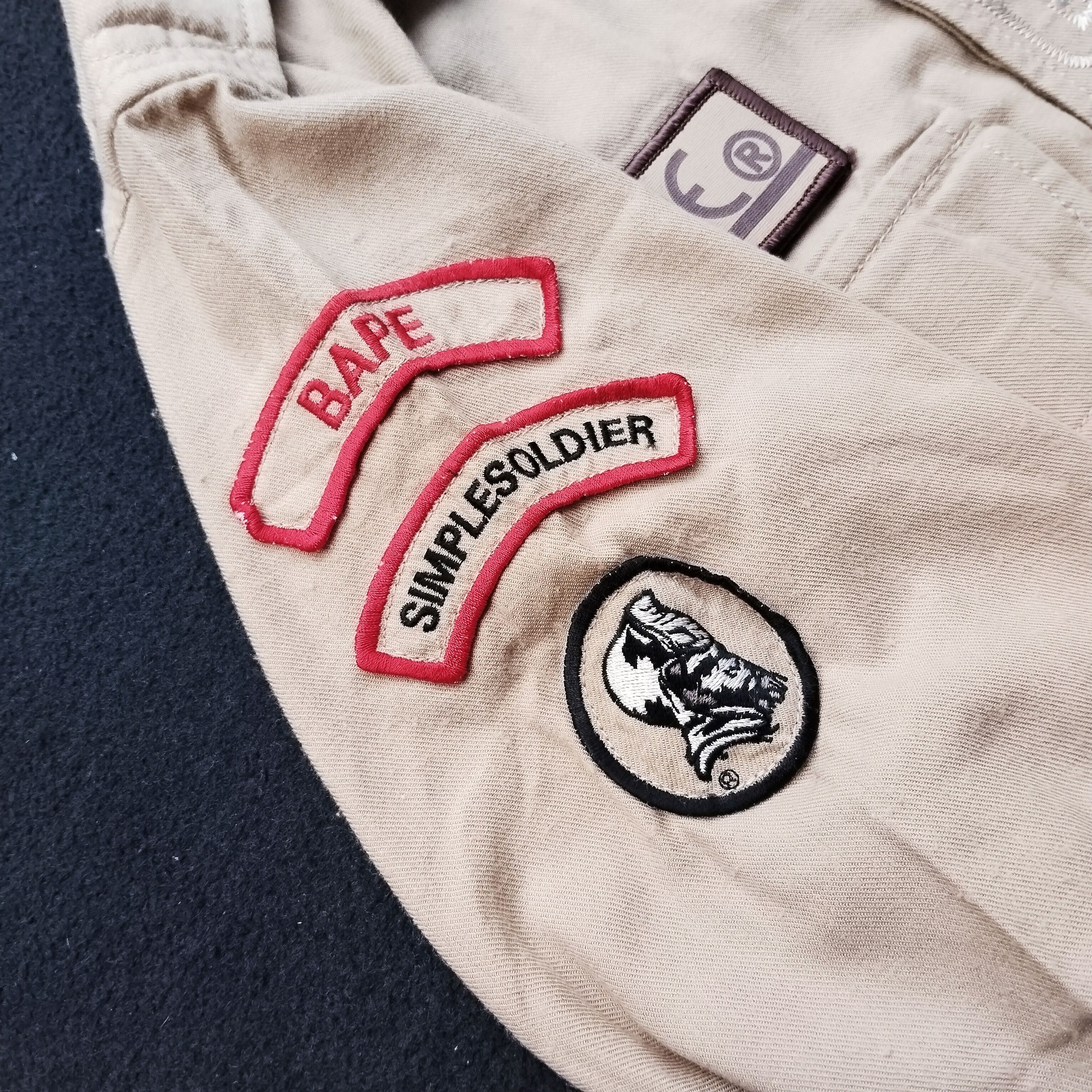 Bape 2000's Exclusive Bape Patch Militery Button Up Size US S / EU 44-46 / 1 - 5 Thumbnail
