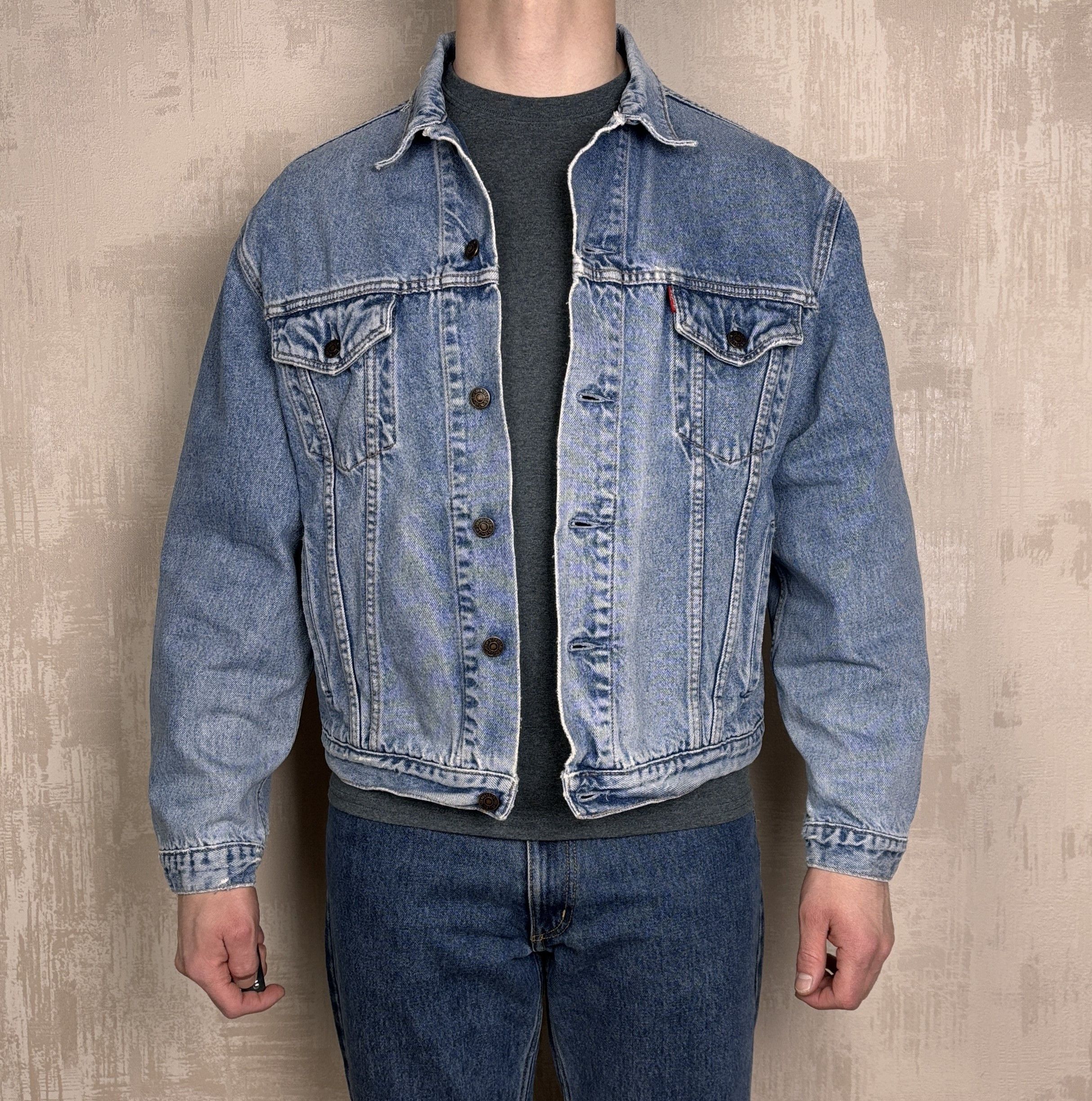 Levi's Vintage Levi's 70503 02 Distressed Denim Trucker Jacket Size US XL / EU 56 / 4 - 2 Thumbnail