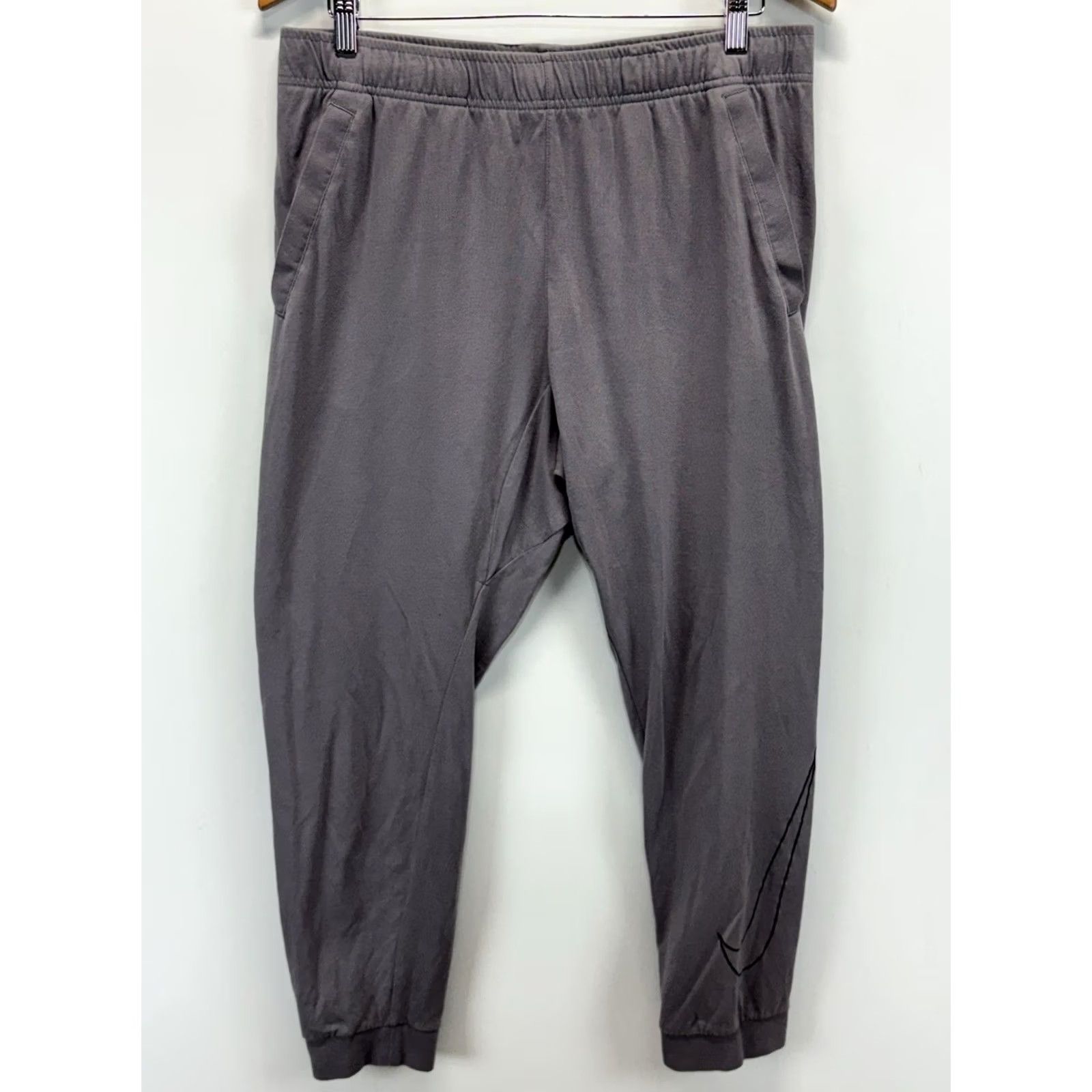 Nike Nike Dri-FIT Joggers Pants Cuffed Mens Large Grey Swoosh Patch Training Size US 33 - 2 Thumbnail