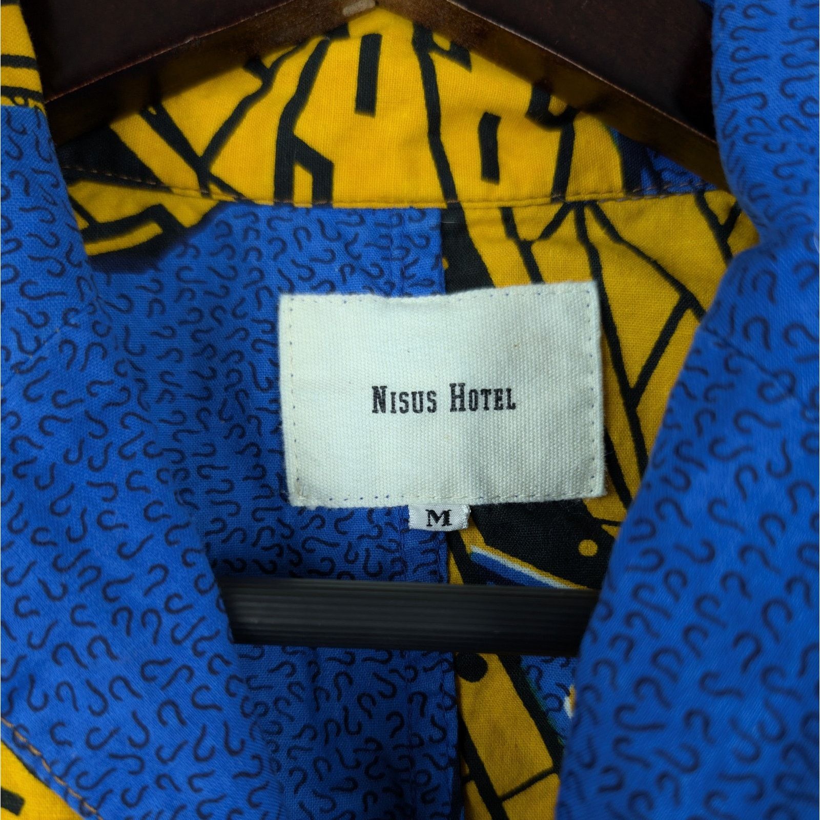 Other Nisus Hotel Japan African Wax DJ Turntable Print Shirt Size US M / EU 48-50 / 2 - 3 Thumbnail