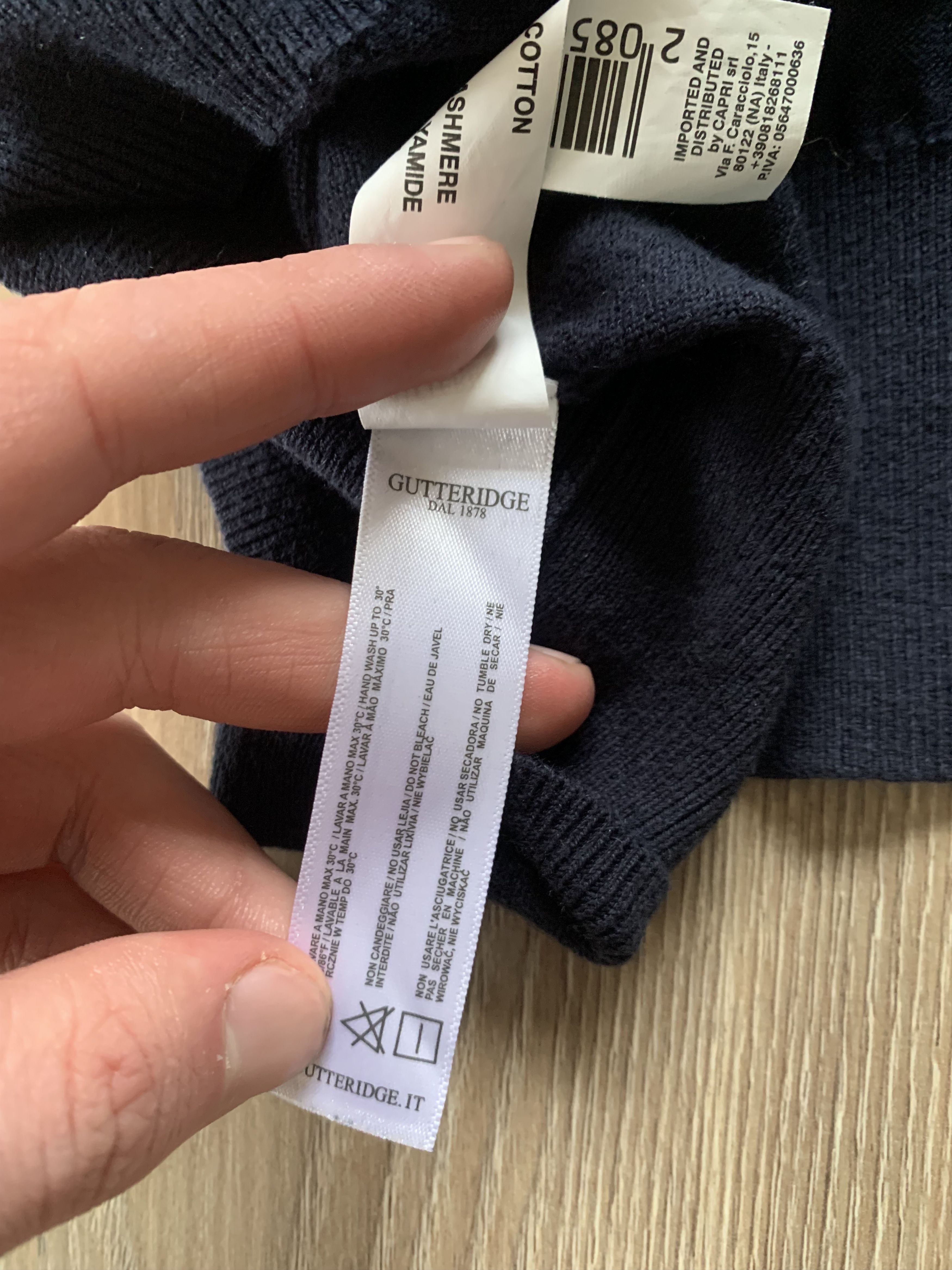 Other Gutteridge Black Label Cashmere Blend V-Neck Sweater Size US L / EU 52-54 / 3 - 10 Thumbnail
