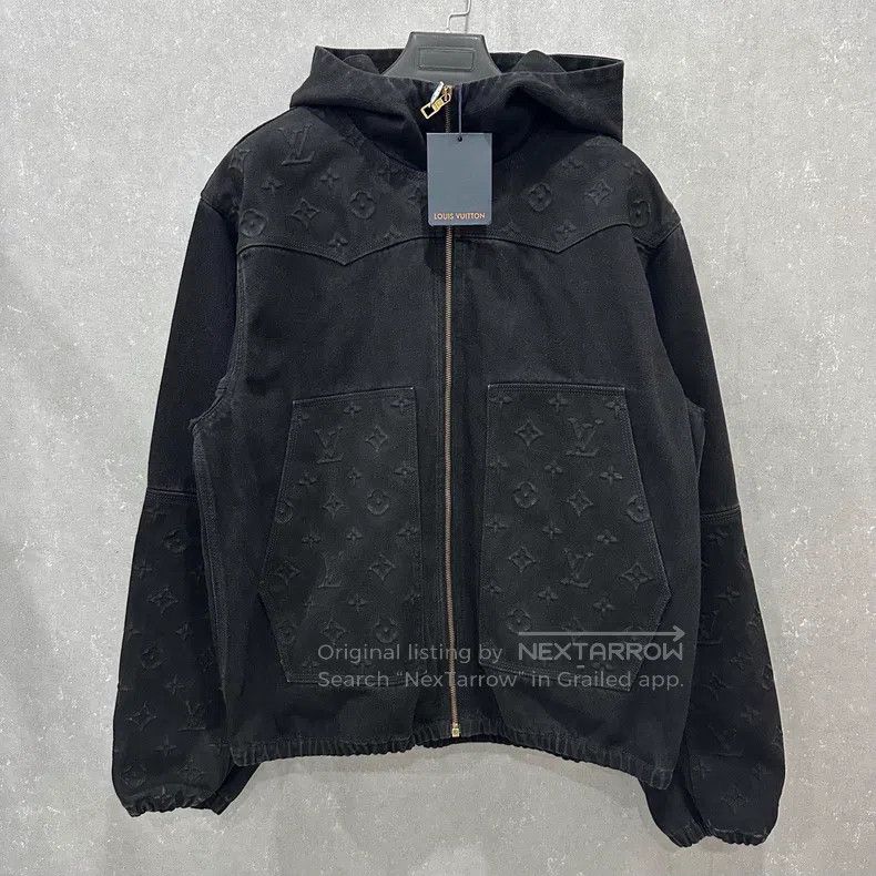 Louis Vuitton Louis Vuitton Lumberjack embossed logo jacket Size US M / EU 48-50 / 2 - 1 Thumbnail