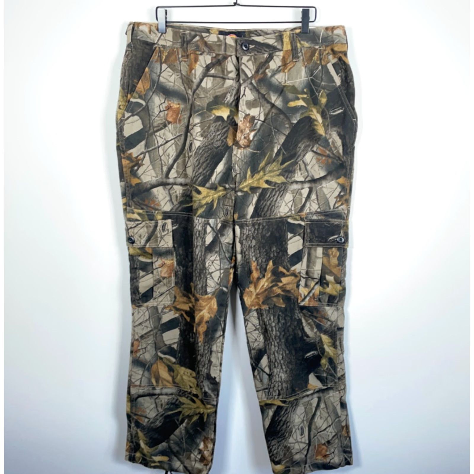 Dickies Dickies Cargo Pants Men's 38 x 30.5 Green Camouflage Cargo Pocket Straight Rise High Waist Regular 90s Army Workwear Button Zip Adult Mens Size US 39 - 2 Thumbnail