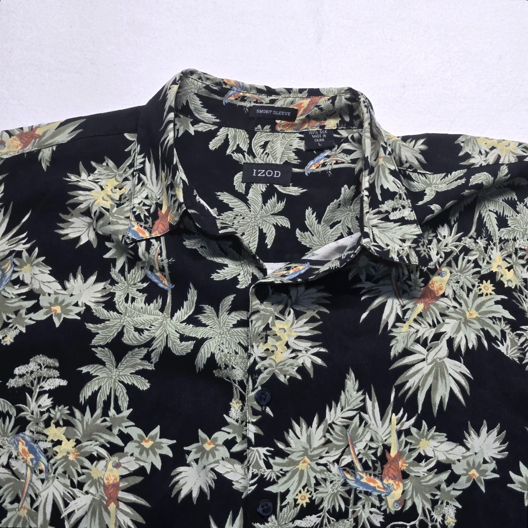 Izod IZOD GOLF Hawaiian Shirt Black Floral Print Button-Up Adult Men's Large Size US L / EU 52-54 / 3 - 2 Thumbnail
